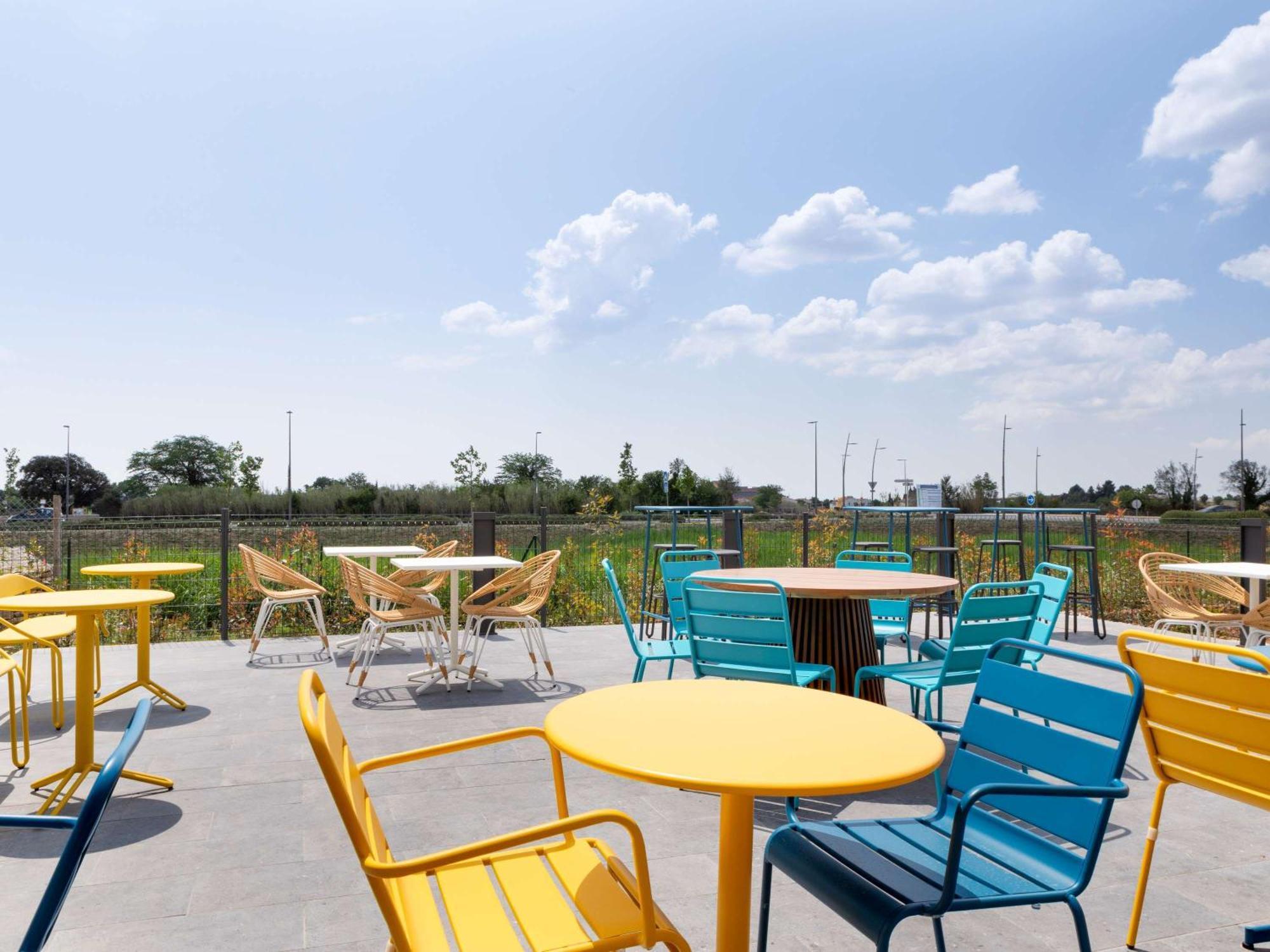Ibis Styles Miramas Ξενοδοχείο Εξωτερικό φωτογραφία